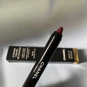 CHANEL Le Rouge Crayon De Couleur | Jumbo Longwear Lip Crayon | Intense Plum
